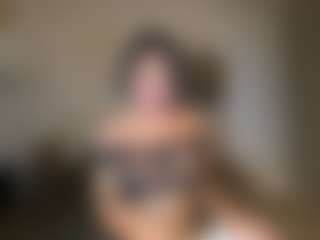 Live cam show with Hope french - Tease on SpankPalCams