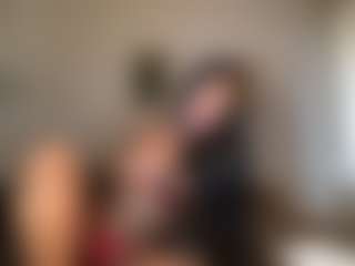 Live cam show with Hope french - Belly on instabang