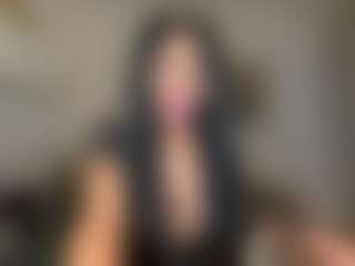 Live cam show with Hopefrench - Tease BBW on x69.live