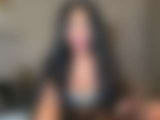 Live cam show with Hopefrench - Squirt Toys on Uber Horny