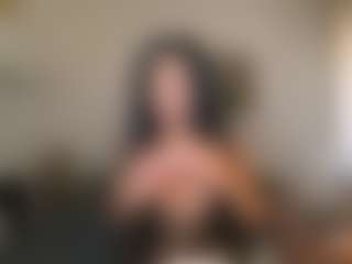 Live cam show with Hopefrench - Tease BBW on Camsoda