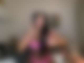 Live cam show with Hopefrench - White on SquirtSoMuch
