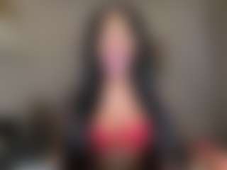 Live cam show with Hopefrench - BBW White on Camsoda