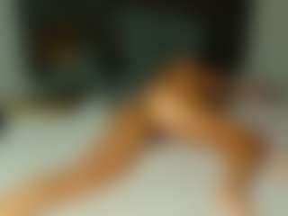 LadyIsabell MILF webcam performer live streaming