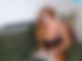 Redd_Obsession's Live Sex Cam Show