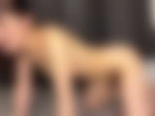 LaunaKaman's Live Sex Cam Show