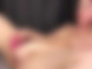 Live cam show with LaunaKaman - Skinny on Camversity