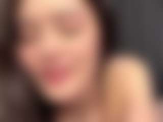 Live cam show with LaunaKaman - White on Camversity | estonia