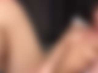 LaunaKaman's Live Sex Cam Show