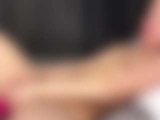 LaunaKaman's Live Sex Cam Show