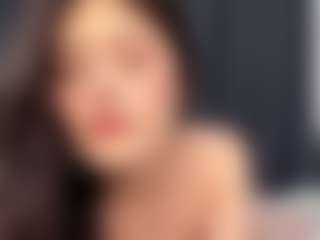 LaunaKaman's Live Sex Cam Show