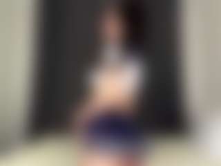 LaunaKaman's Live Sex Cam Show