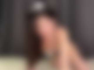LaunaKaman's Live Sex Cam Show