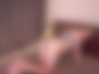 Live cam show with LonnaBader - Ice on Camsoda