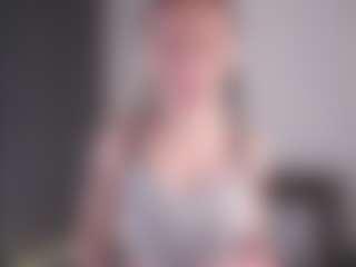 LonnaBader's Live Sex Cam Show