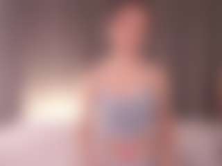 Live cam show with LonnaBader - Domination on Camiplay Live