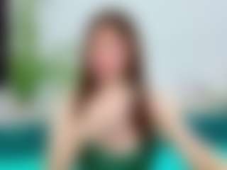 Live cam show with MelissaSkye - Facial on WildCum