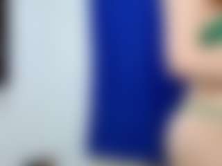 Live cam show with MelissaSkye - Facial on Camsoda