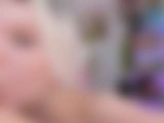 Live cam show with mia-wave - Nipple Piercings on camwithhim.com