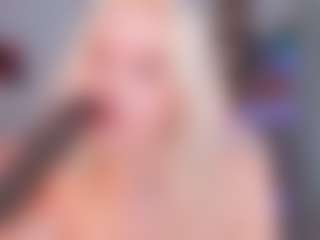 Live cam show with mia-wave - Facial on Milfs Live
