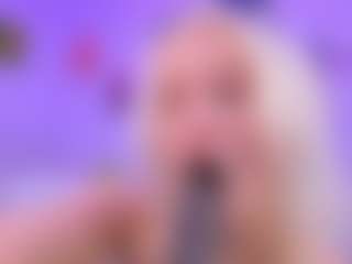 mia-wave's Live Sex Cam Show