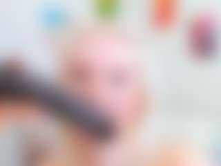 Live cam show with mia-wave - Fingering on Mixed Magazine Live
