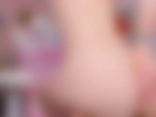Live cam show with mia-wave - Skinny on Camsoda