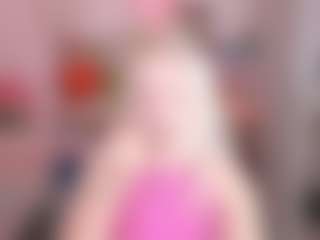 Live cam show with mia-wave - Erotic Dance on livesuperchat.net