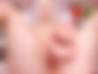 Live cam show with mia-wave - Facial on TeamSkeetLive
