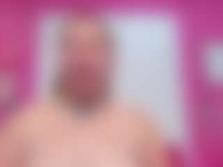 Live cam show with rousse-millers - Blue Eyes on parknlotfishbdy