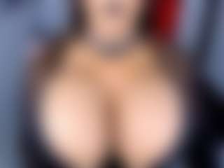 ruby-gracce's Live Sex Cam Show
