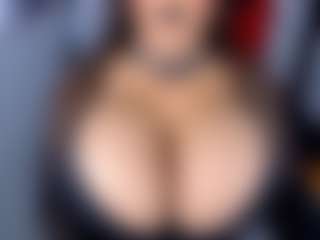 Live cam show with ruby-gracce - Young Adult on Camsoda