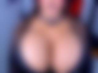 Live cam show with ruby-gracce - Smoking on Camsoda