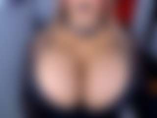 ruby-gracce's Live Sex Cam Show