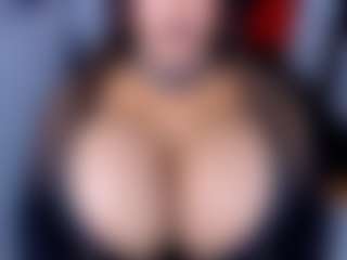 Live cam show with ruby-gracce - HD on CamClone