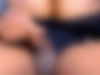 ruby-gracce's Live Sex Cam Show