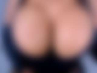 ruby-gracce's Live Sex Cam Show