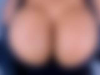 ruby-gracce's Live Sex Cam Show