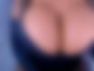 ruby-gracce's Live Sex Cam Show