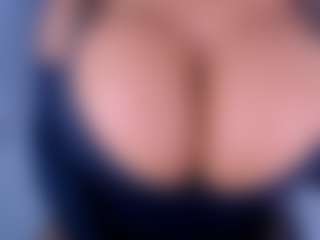 Live cam show with ruby-gracce - Young Adult on Camsoda