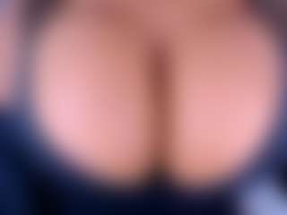 Live cam show with ruby-gracce - Chubby on Dare Cams