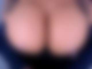 Live cam show with ruby-gracce - Orgasm on Camsoda