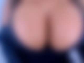 Live cam show with ruby-gracce - Tease on Camsoda