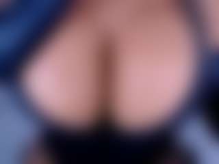 ruby-gracce's Live Sex Cam Show