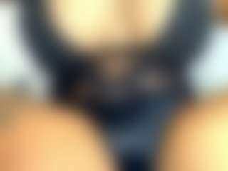 Live cam show with valentinabigcock - Drinking on Hubzter Live