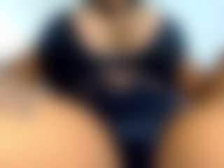 Live cam show with valentinabigcock - White on madthumbs | colombia