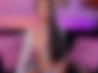 Live cam show with Cassy - Deepthroat on Milfs Live