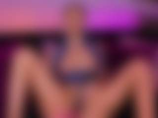 Live cam show with Cassy - Big Tits on liverealitysex.com