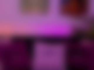 Live cam show with Cassy - Thin on Big Tits