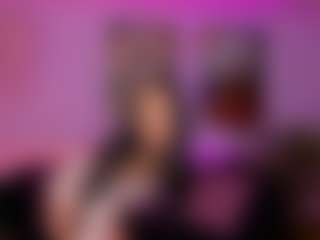 Live cam show with Cassy - Brown Eyes on Camsoda